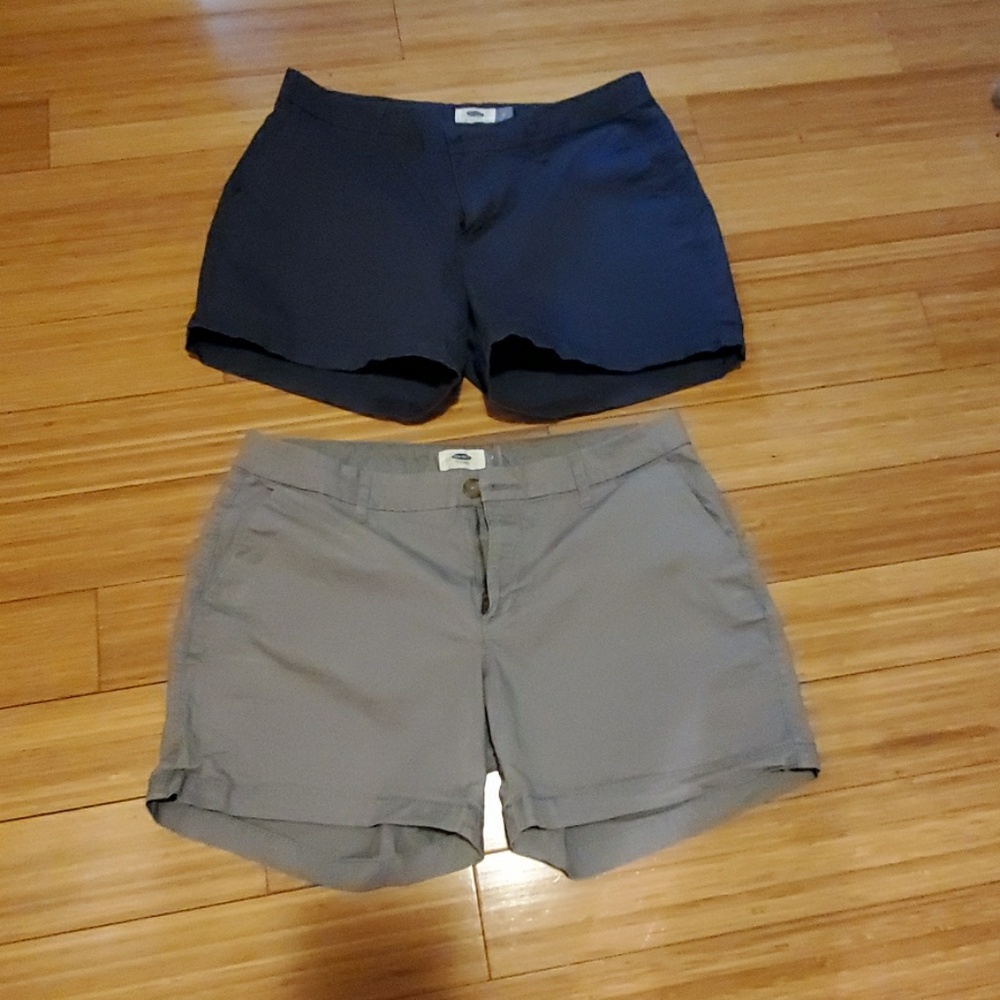 Final! 2 for $13 Old Navy Womens Shorts Size 8